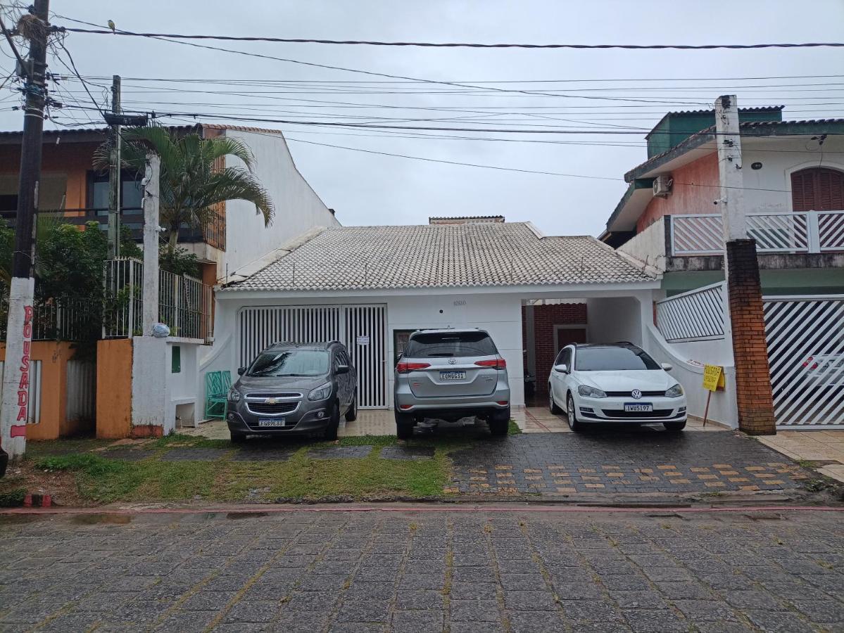 Bella Marina Otel Itanhaém Oda fotoğraf